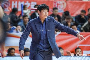 视频直播-夏晓司：邱彪选择先不休假继续留在济南 准备夏训&amp;梳理建队思路