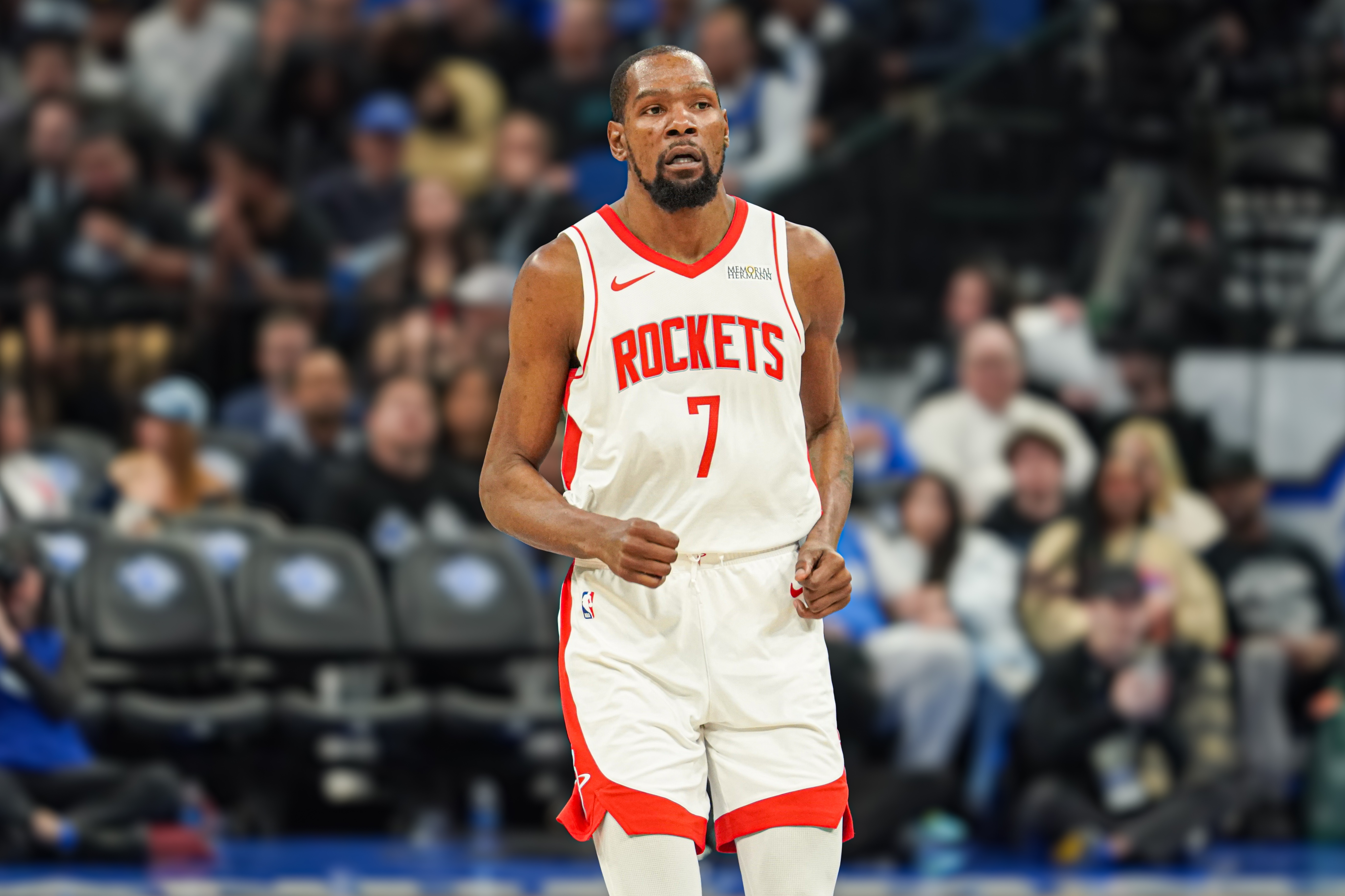 视频直播-37岁155天！杜兰特连续三场砍下30+ 火箭队史最老球员